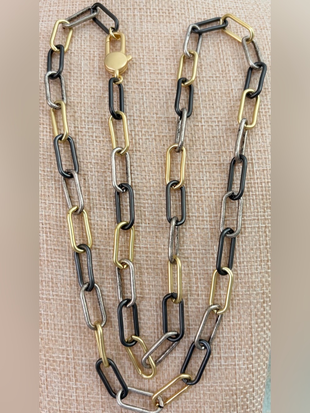 NEW Matte Gold, Silver & Black Multi-Tone Link Necklace